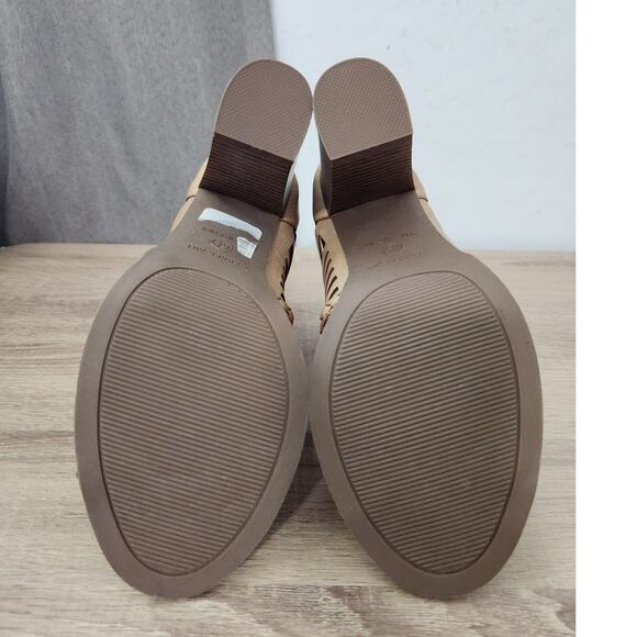 Madden Girl Size 6.5 Tan Light Brown Open toe 3.5" Heels Booties Sandals Ankle - Picture 10 of 10